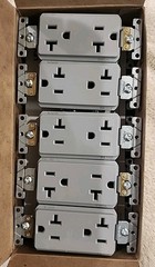 NEW LOT OF 10 LEVITON 16342-GY DUPLEX RECEPTACLES 20AMP, 125 VOLT, 2P, 3W, GRAY
