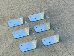 Sandbaggy 2″ x 1-1/2″ x 1-3/8″ Galvanized Angle Bracket (90°)
