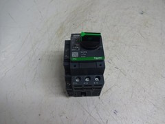 Schneider Electric GV2P10 4-6.3A Circuit Breaker / GVAN11 Auxiliary Contact