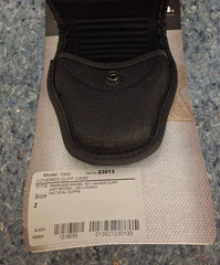 Bianchi Accumold Duty Belt w/ 7300 Cuff Case 7307 Mace Pouch 7328 Glove Pouch