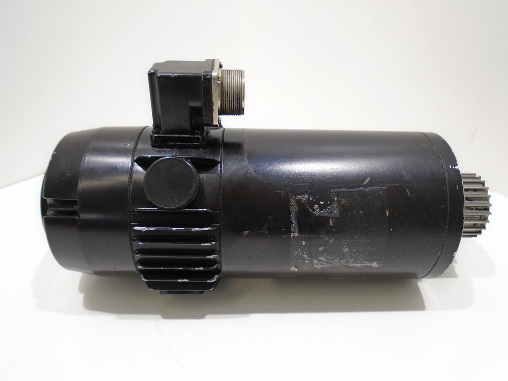INDRAMAT 10.20F/MMA-0/S 006 SERVO MOTOR