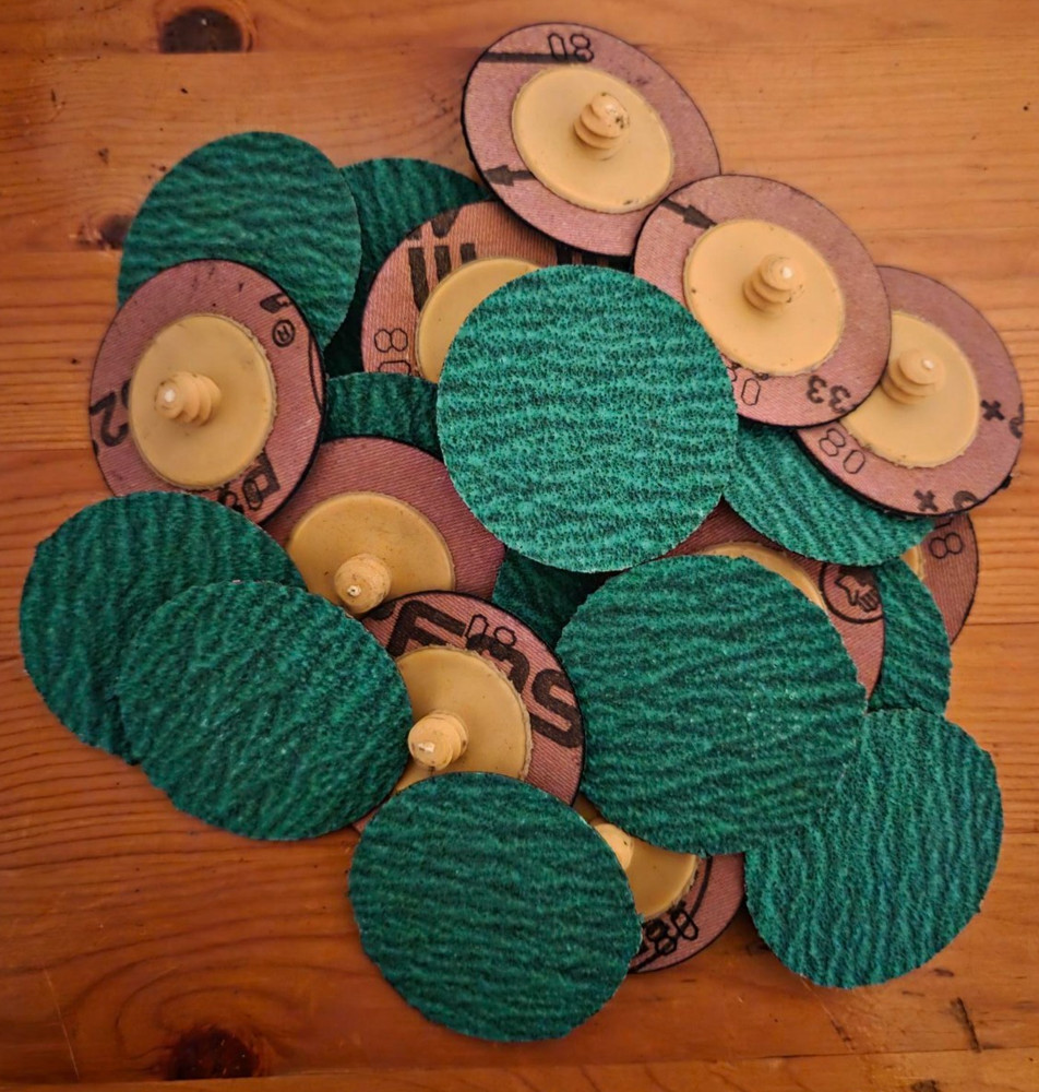 ROLOC DISCS | 2″ 80 GRIT | TYPE-R | OUTLASTS 3M GREEN CORPS | QTY: 25 | USA