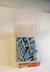 39 Pack NEW Red Head Sleeve Anchors 3/8″ Diameter x 3″ L 40 Pieces in Box 11281