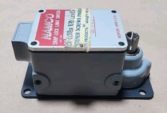 *NEW SURPLUS* Namco EA060-12100 Snap-lock Limit Switch [NO SCREWS] + Warranty!