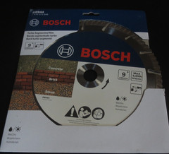 Bosch DB944 9 in. Premium Turbo Segmented Rim Diamond Wheel for Precise Cuts