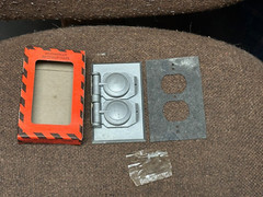 COVER PLATE OUTDOOR Weatherproof Duplex Receptacle Aluminum & Gasket NEW WR81C
