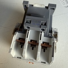 LS META MEC GMC(D)-85 200-220V 50/60Hz 80A 3POLE CONTACTOR FREE & FAST SHIPPING