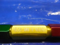 5.700 & 6.050 MM CLASS X SMOOTH PIN PLUG GAGE GO NO GO 6 6.0 MM .2500 -.0118