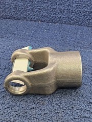 Weasler 804-1419: 1-3/16″ Square Bore 14 Yoke