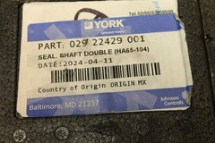 York 029 22429 001 Double Seal Shaft HA65-104 ^