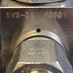 GTC Products – DV2-2A – Low Pressure Diaphragm Valve (2) & IPT122 Gauge Assembly