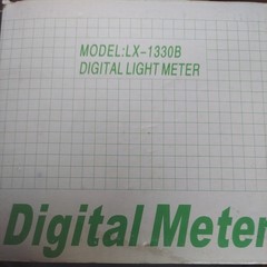 Dr. Meter Digital Lux Meter Model LX1330B With Box & Case & Instructions