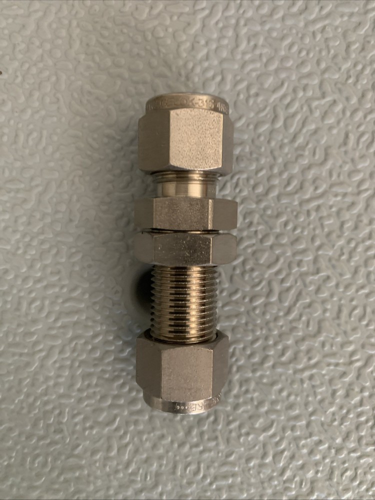 1 – Swagelok Stainless Steel Bulkhead Union Fitting, 3/8″ OD Tube, SS-600-61