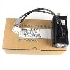 One Yaskawa SGMAH-04AAF41 Servo Motor New In Box Expedited Shipping