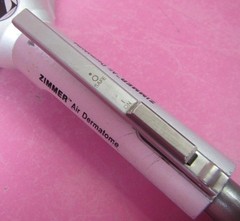 Zimmer 8801-01 Air Dermatome Pneumatic Skin Graft System + Hose, 4 Guides & Case