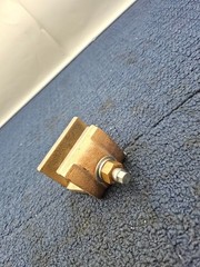 Burndy GCS34: Copper Ground Clamp 4/0 AWG 500 Kcmil Copper Clamp DB 1/4-1 SLT