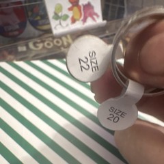 White Circle Adhesive Ring Size Tag Labels Stickers, Size 20 & 22