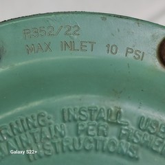 Fisher Controls Pressure Regulator R-352/22 10PSI Inlet Used Working Condition
