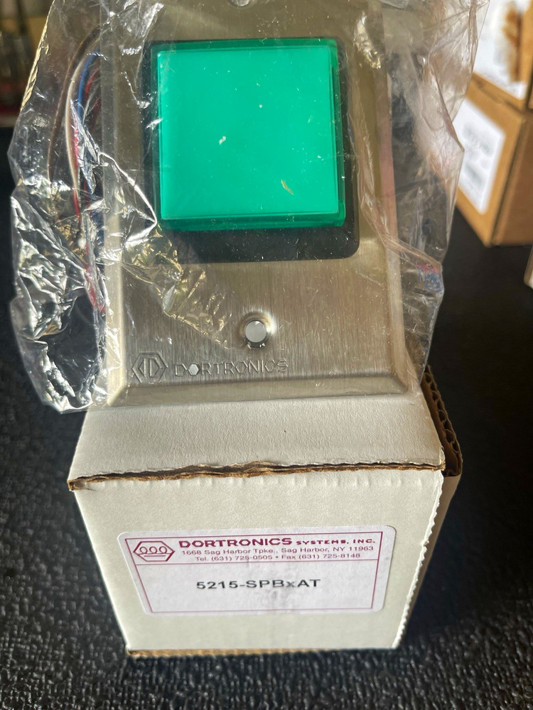 Dortronics Illuminated Green Momentary Pushbutton Wall Switch 5215-SPBxAT