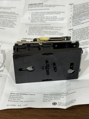 (ONE) 1- Honeywell TP970A 2004 4 Pneumatic Thermostat Direct Acting Analog – NEW