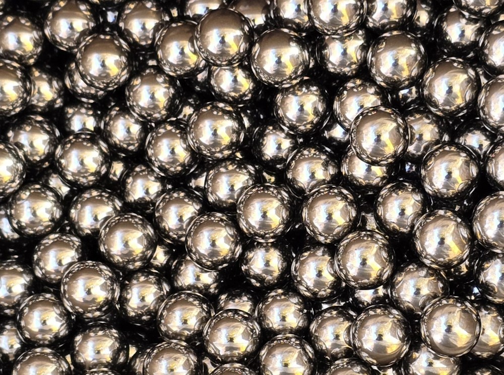 (100) 1/2″ Inch Chrome Steel Bearing Balls (G25 Precision – AISI 52100)