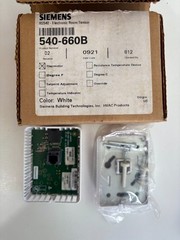 Siemens 540-660B Electronic Room Sensor – Original Packaging, Never Used