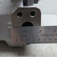 Variable Hydraulic Piston Pump Used No Manufacturer Tag See Pictures For Details