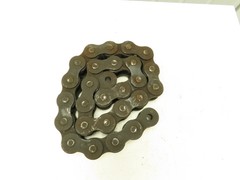 #200 Single Strand Riveted Roller Chain 2.5″ Pitch 70″ Length