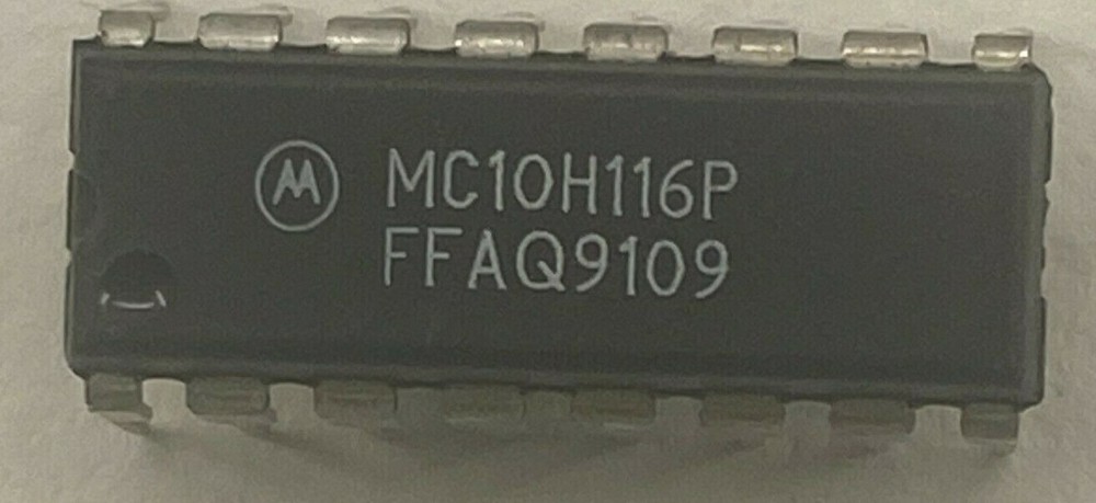 25PCS MC10H116P MC10H116 10H116P DIP 16PIN Triple Line Receiver IC