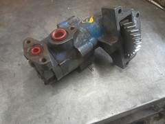 Ford Tractor Hydraulic Pump C5NN905B (Used) 2000 3000 4000