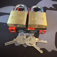 Lot of 2 LSDA Commercial Grade Sold Brass Paired Padlocks KA801 BP400 Brand NEW