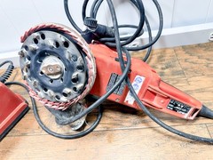 Hilti DG 150 + DPC 20 Diamond Concrete Grinding System Y239