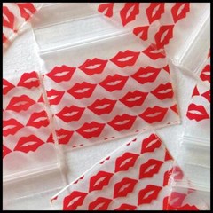 10,000 APPLE BRAND RED LIPS BAGGIES 12510 2mil ZIP LOCK 10000 1.25″x1″ kiss bags
