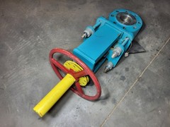 GENTLY USED ENDURANCE VALVE FV-3-740-300RF-R-CS-SS/HNBR-304-HW-X 3″ Knife Gate