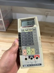 FLUKE 8060A TRUE RMS MULTIMETER (PARTS ONLY) FOR PARTS