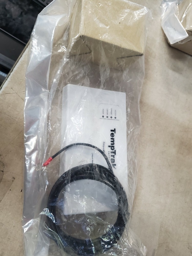 10050-US – 900 Mhz Repeater, Relays Data Received – TempTrak New Open Box