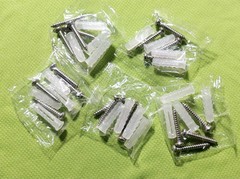 Ribbed Clear Plastic Anchors 1″ With M4 Screws 1″ Stainless Steel Qty 20 #8