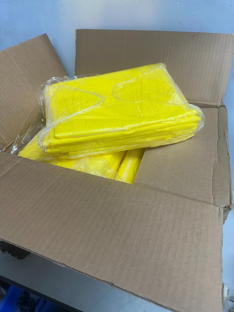 (100) KIMBERLY-CLARK 97790 Kleenguard Yellow A70 Chemical Protection Aprons NEW