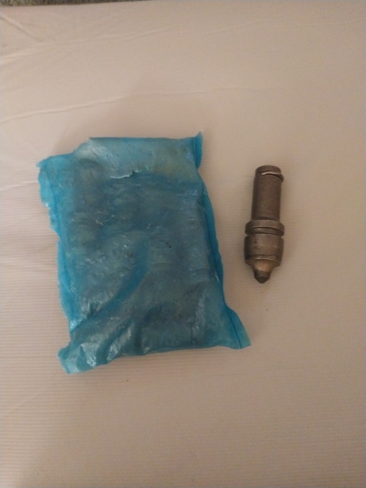 7 carbide-tipped rock auger bullet tooth bit used n drilling trenching equipment