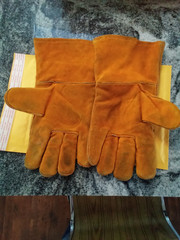 Heat Resistant Welding Gloves Leather Safety Gloves, 13″ long Large/Xlarge