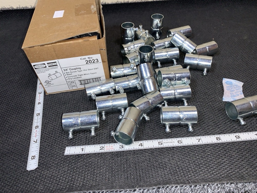 Set Screw EMT Couplers 3/4″ unused COUPLINGs 25 pack Hubbell Raco 2023