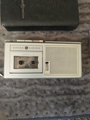 General Electric Automatic Stop MicroCassette Recorder & Case 3-5333A FOR PARTS