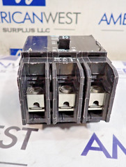 Siemens BQD330 30 Amp 480 VAC 3 Pole Type BQD Bolt On Breaker – TESTED