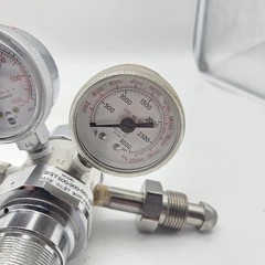 Specialty Gas 2 Gauge Two Stage High Purity Gas Regulator 3000PSI Max Lot Of 2