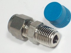 1- Swagelok Stainless Steel Connector, 5/16″ OD Tube x 1/4″ MNPT, SS-500-1-4