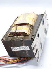 Universal Lighting Technologies P1000MLTAC5M Autotransformer W/2779-MF Capacitor