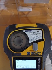 Brady BMP21-PLUS Portable Label Printer. Fresh Batteries Installed. Free Ship !!