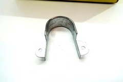 x100 ERICO CADDY 1 1/2″ Side Mount Strap #109 for CPVC Pipe 1090150EG / 597831