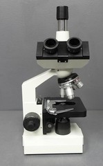 OMAX M82ES Professional Trinocular Compound Digital Microscope w/ Software READ
