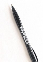 30 Misprint Retractable Click Pens JAVALINA Hub Pen Lot BLACK & BLACK TRIM